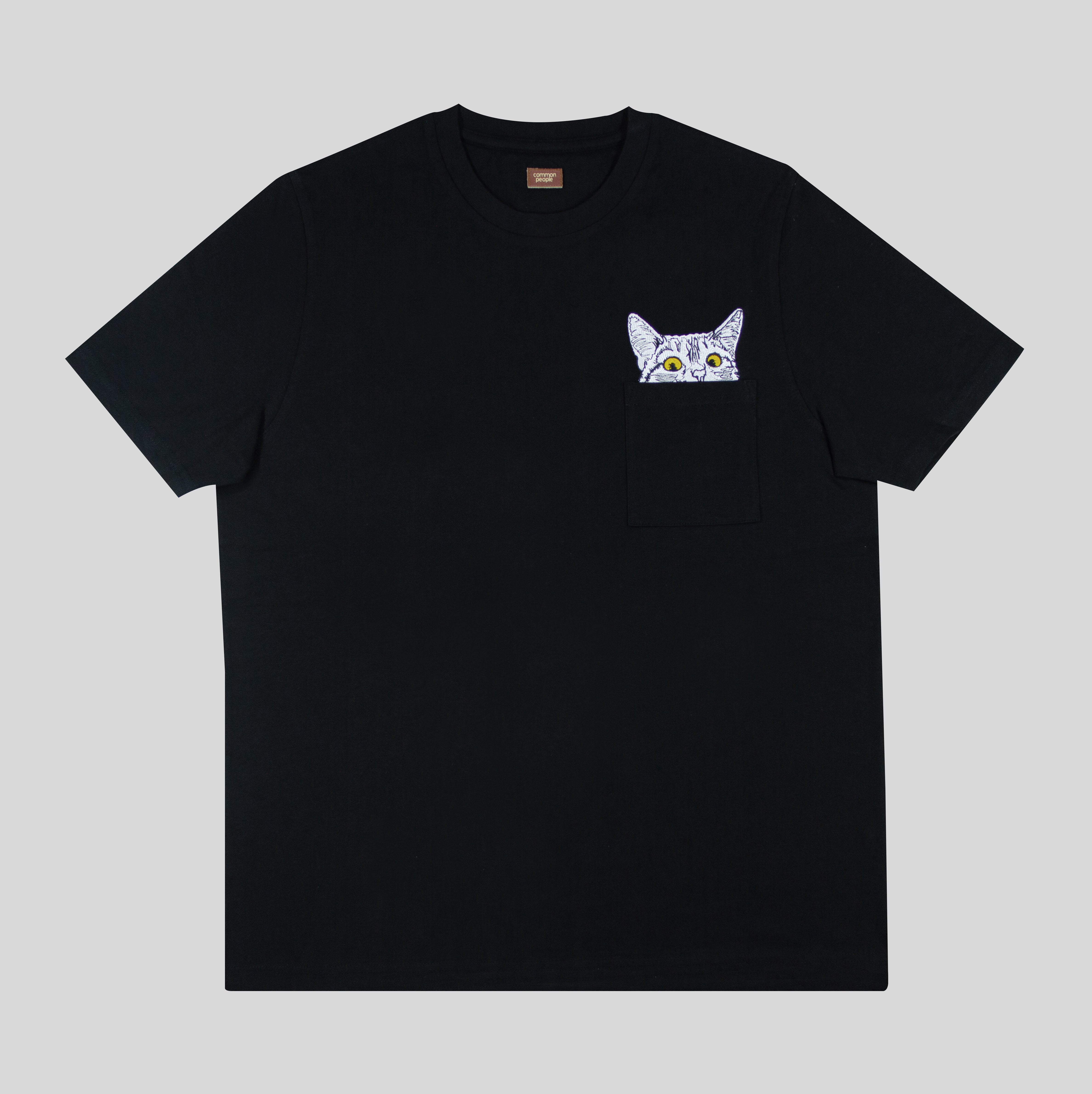 BLACK POCKET T-SHIRT - CAT EMBROIDERY